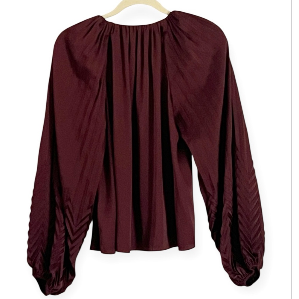 Jonathan Simkhai Wanda Pleated Blouse In Mulberry Size 6 - Picture 3 of 10